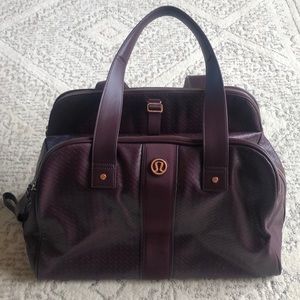 lululemon gym/yoga/travel bag